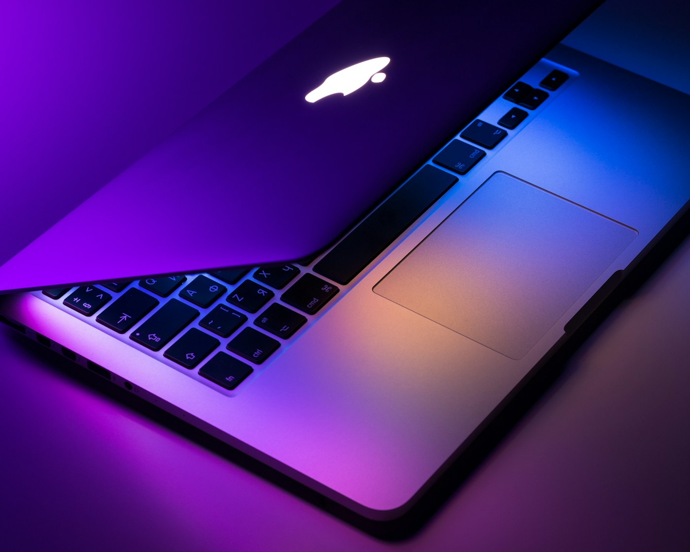 The Tegh Digital Stores - Technology